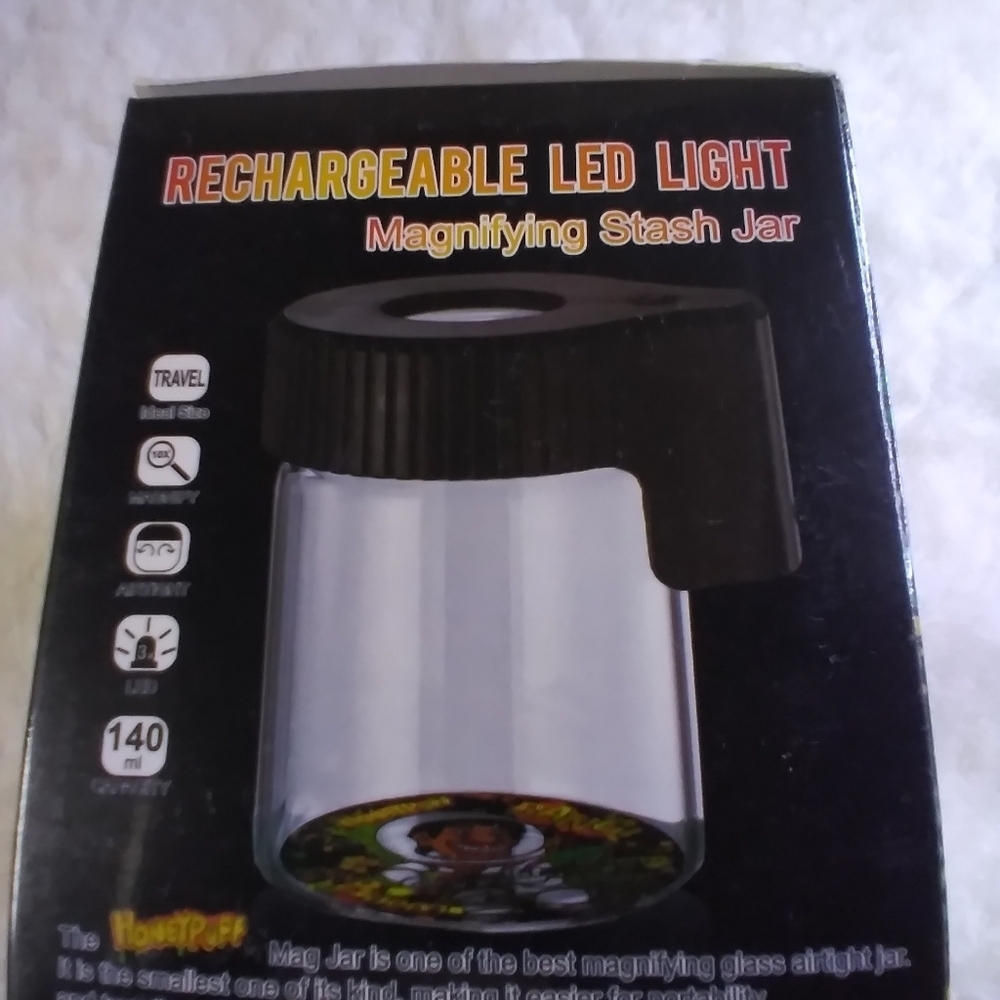 New mag jar 10X lens LED lighted - Picture 3 of 4